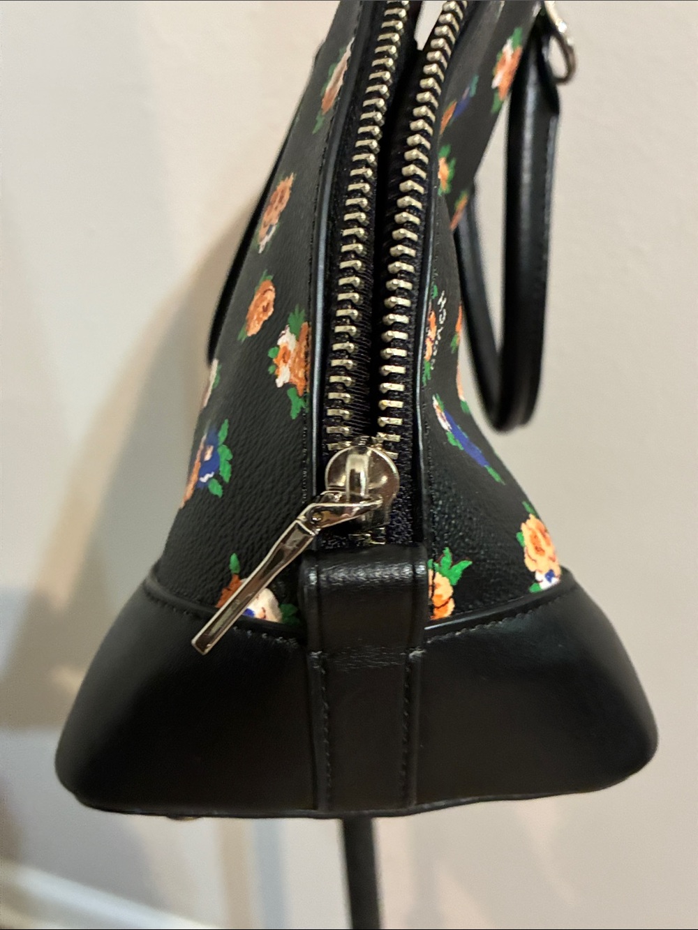 Coach Tea Rose Black Floral Dome Satchel — Orange, Blue & White Flowers - Picture 15 of 16